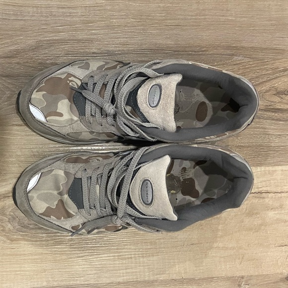 BAPE NEW BALANCE 2002R - Picture 5 of 6